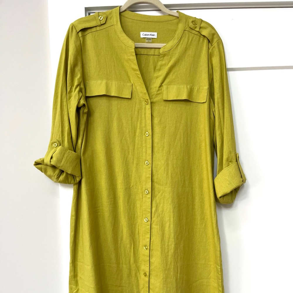Calvin Klein Chartreuse Collarless Button-Front D… - image 1